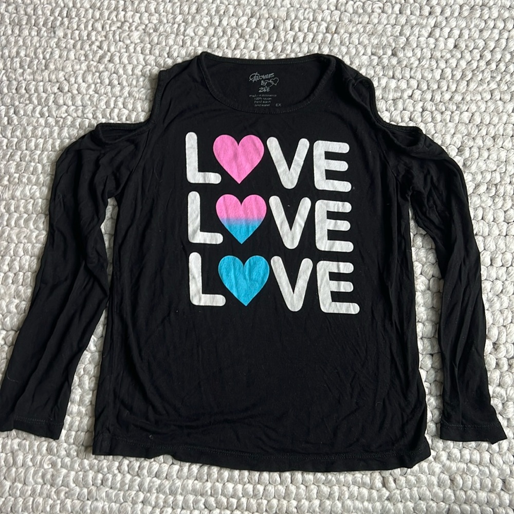 Flowers by Zoe cold shoulder love shirt